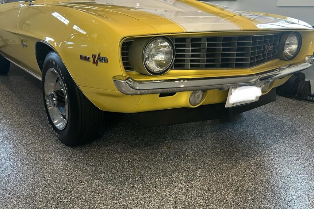 Epoxy Flake Floor: Stylish, Durable, and Slip-Resistant Flooring